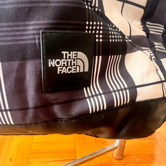 The North Face Bag - Picture 5 of 16
